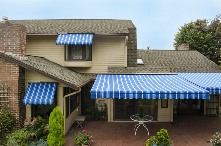 4 Ways that Awnings Help Save Energy